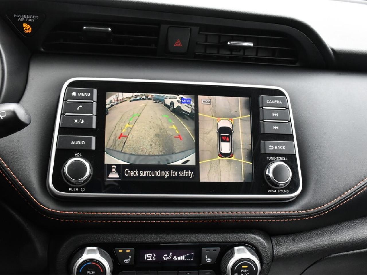 2020 Nissan Kicks SR  Carplay, Android Auto, Remote Start, Remote St Photo