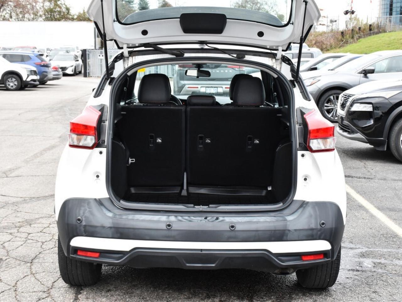 2020 Nissan Kicks SR  Carplay, Android Auto, Remote Start, Remote St Photo