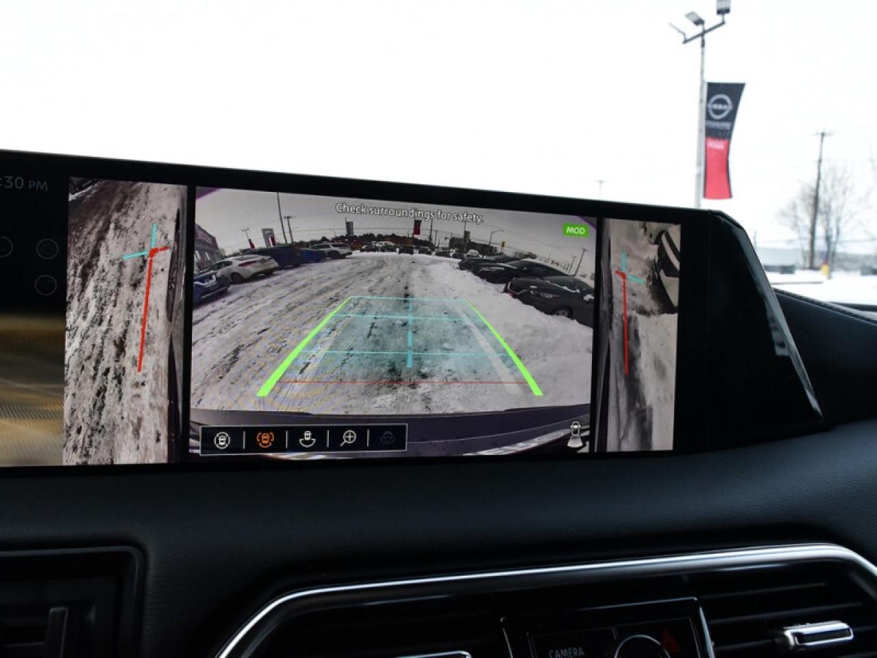 2025 Nissan Armada Platinum Reserve   Leather   Sunroof   HUD   Massa Photo