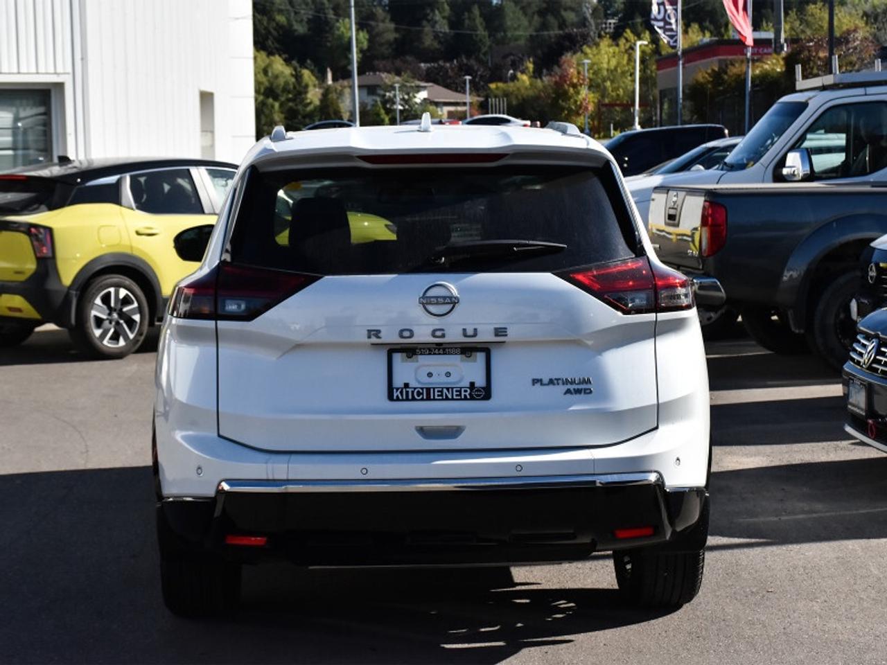 2024 Nissan Rogue Platinum AWD-Leather  Roof  Heads Up Display  Full Photo