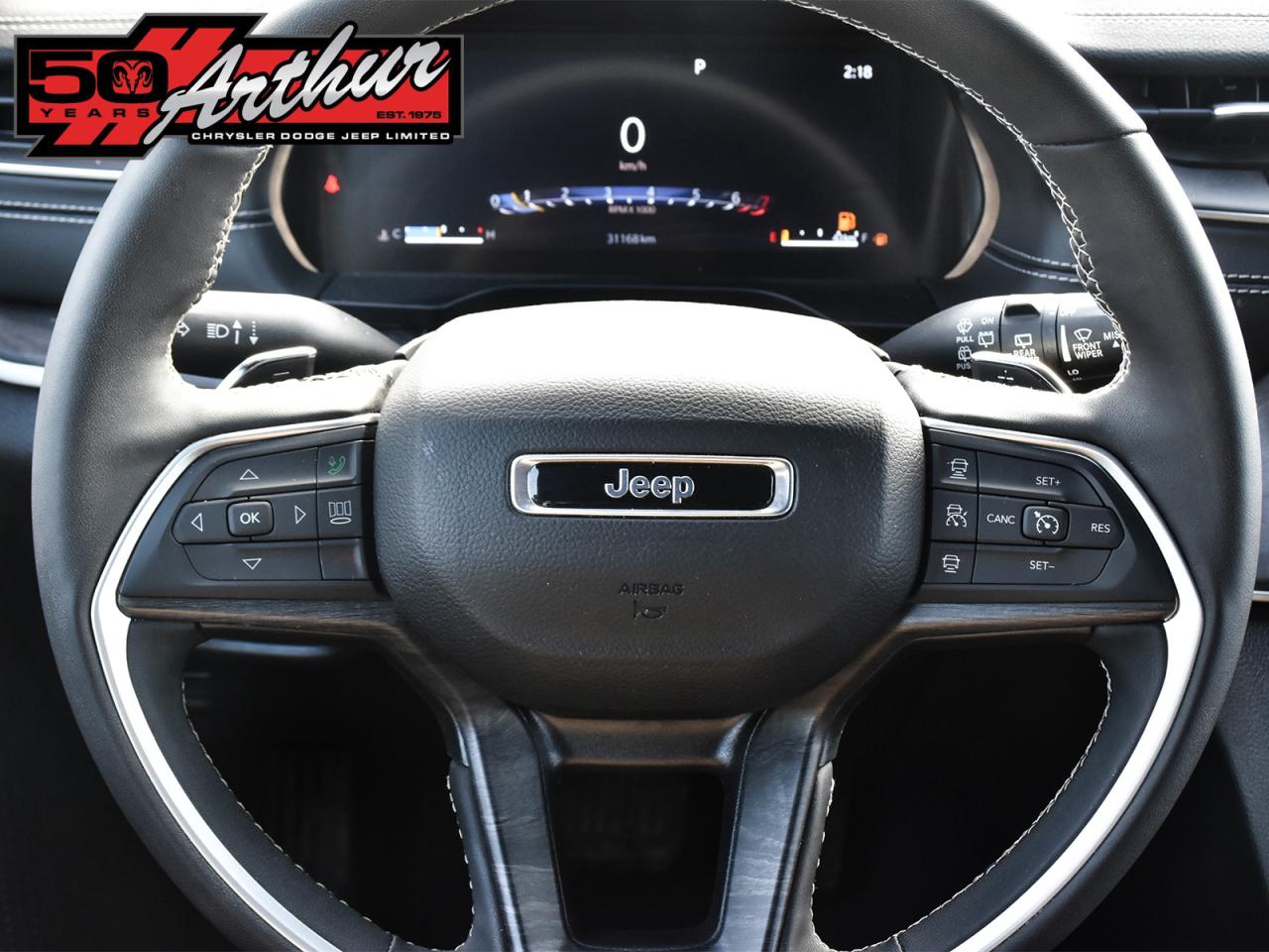 2024 Jeep Grand Cherokee L L LIMITED 4X4 Photo