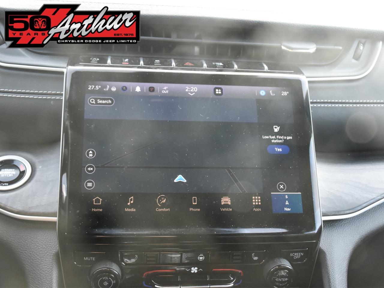 2024 Jeep Grand Cherokee L L LIMITED 4X4 Photo