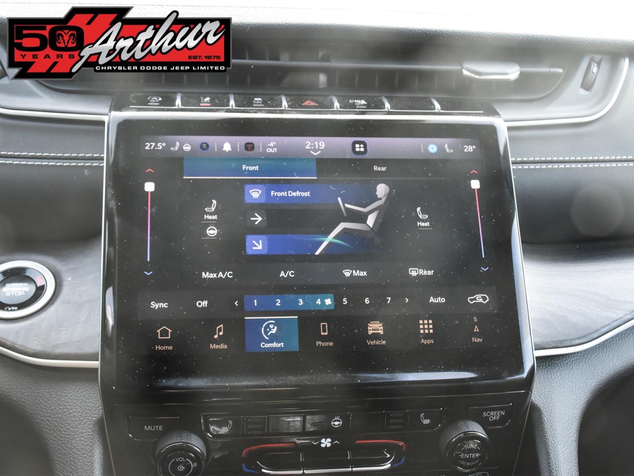 2024 Jeep Grand Cherokee L L LIMITED 4X4 Photo