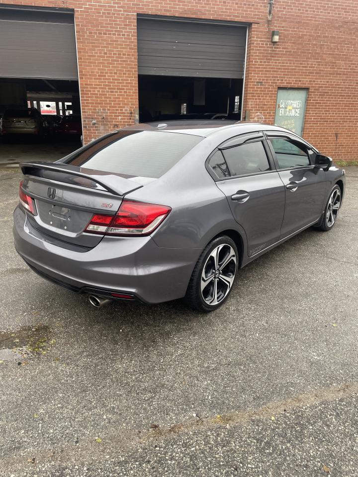 2014 Honda Civic Sedan 4dr Man Si navigation sunroof backup camera Photo