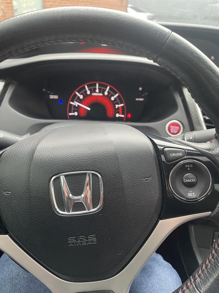 2014 Honda Civic Sedan 4dr Man Si navigation sunroof backup camera Photo