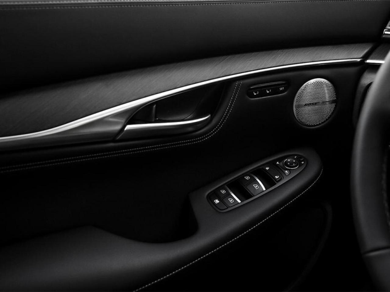 2024 Infiniti QX55 SENSORY AWD-Leather  Navi  Heads Up Display Photo