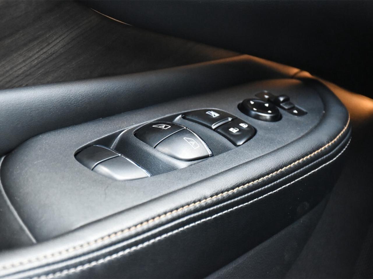 2024 Nissan Murano Platinum   Pano Moonroof   Heated Rear Seats   Bli Photo