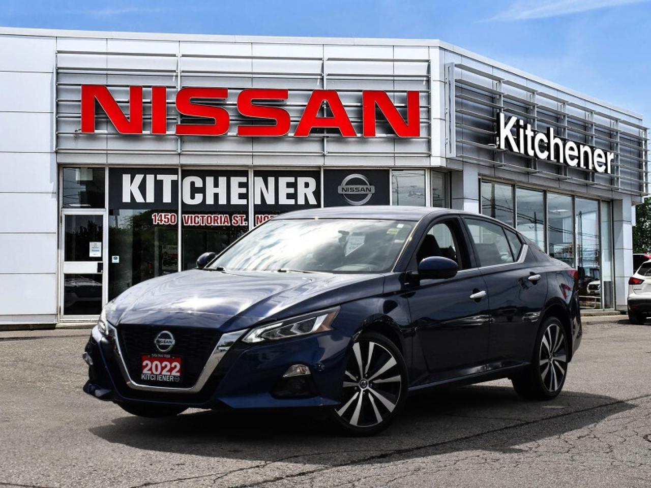 2022 Nissan Altima Platinum AWD-Leather  Navi  Roof  Fully Loaded Photo