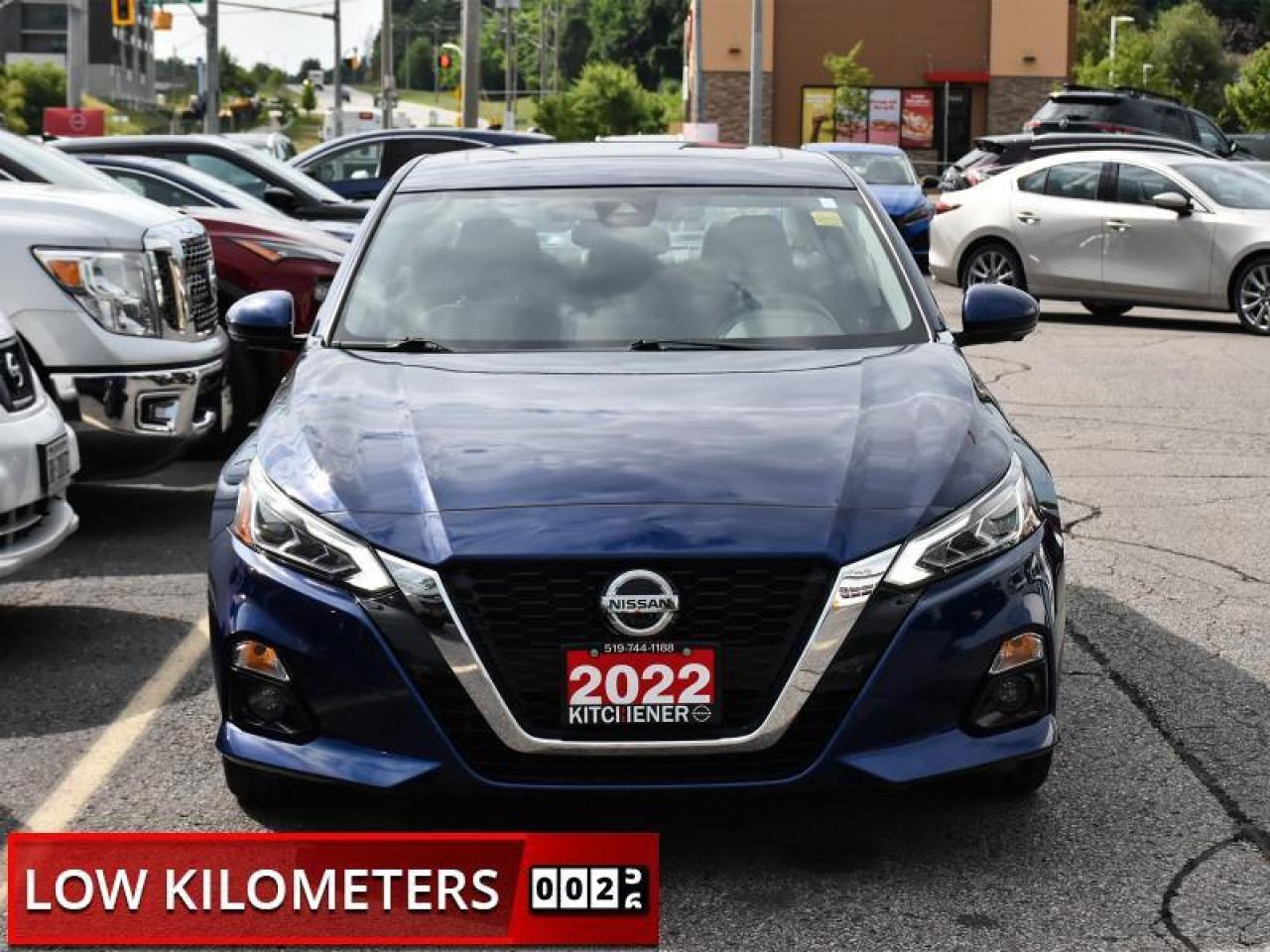 2022 Nissan Altima Platinum AWD-Leather  Navi  Roof  Fully Loaded Photo