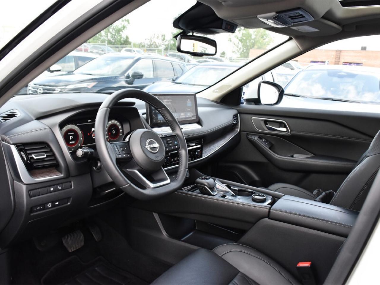 2024 Nissan Rogue Platinum AWD-Leather  Roof  Heads Up Display  Full Photo