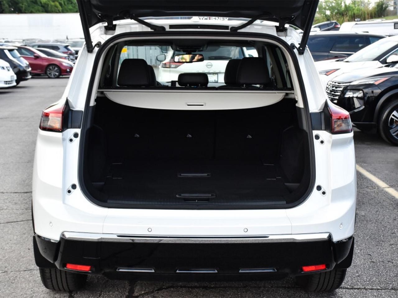 2024 Nissan Rogue Platinum AWD-Leather  Roof  Heads Up Display  Full Photo