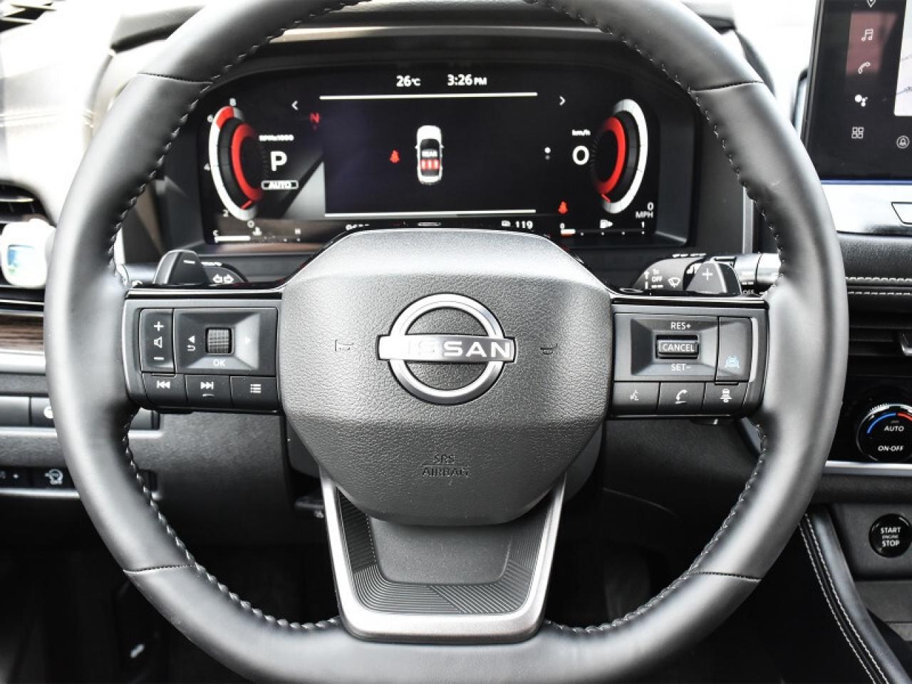 2025 Nissan Rogue Platinum AWD-Navi  Heads Up Display  Leather Photo