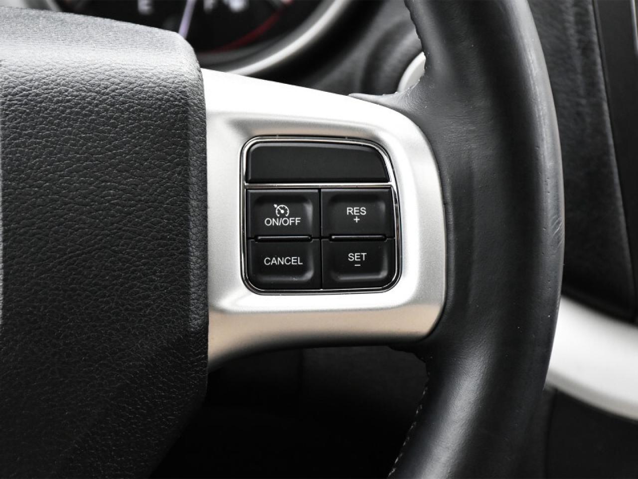 2015 Dodge Journey SXT   7 Passenger   Nav   Sunroof   Remote Start Photo