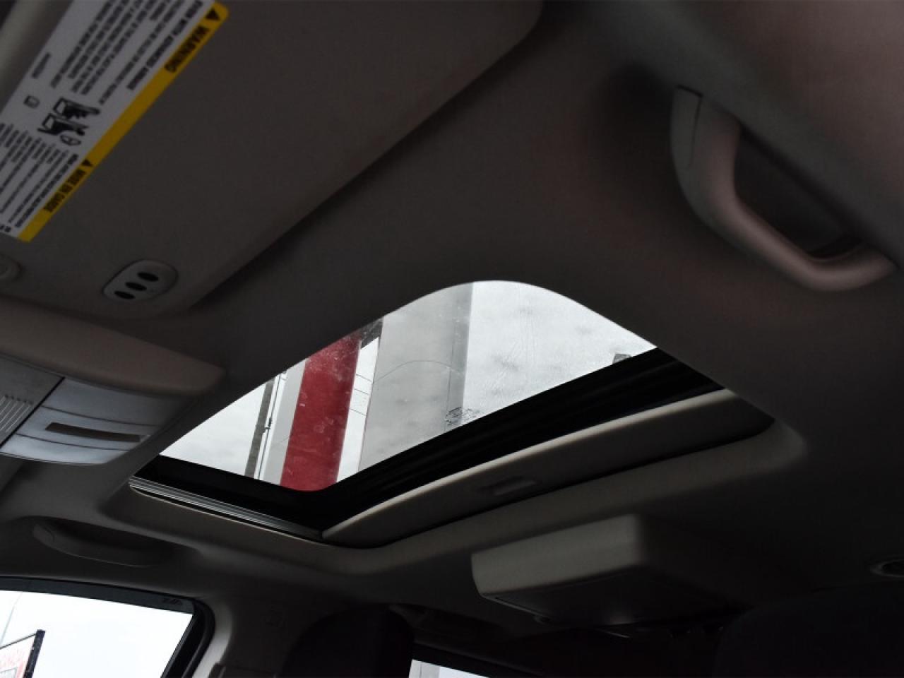 2015 Dodge Journey SXT   7 Passenger   Nav   Sunroof   Remote Start Photo