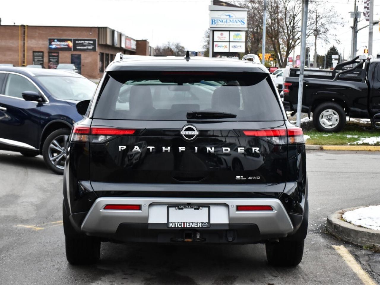 2024 Nissan Pathfinder SL Premium  Leather   Panoroof   Nav   Adaptive Cr Photo4