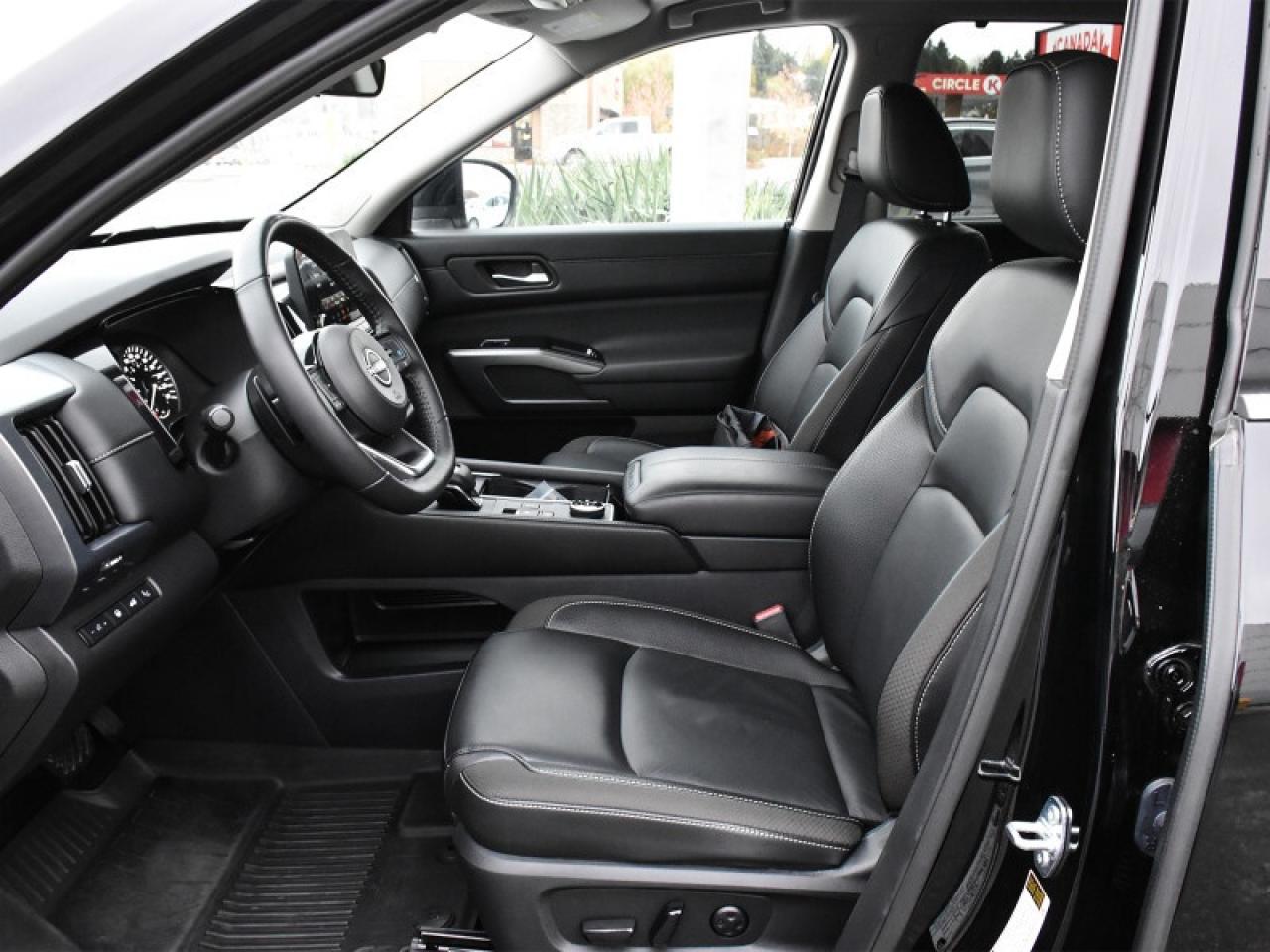 2024 Nissan Pathfinder SL Premium  Leather   Panoroof   Nav   Adaptive Cr Photo