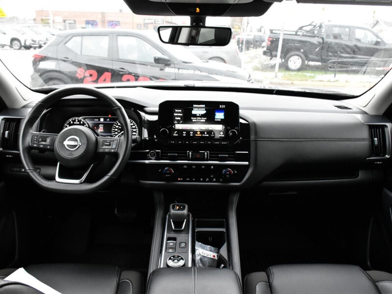 2024 Nissan Pathfinder SL Premium  Leather   Panoroof   Nav   Adaptive Cr Photo