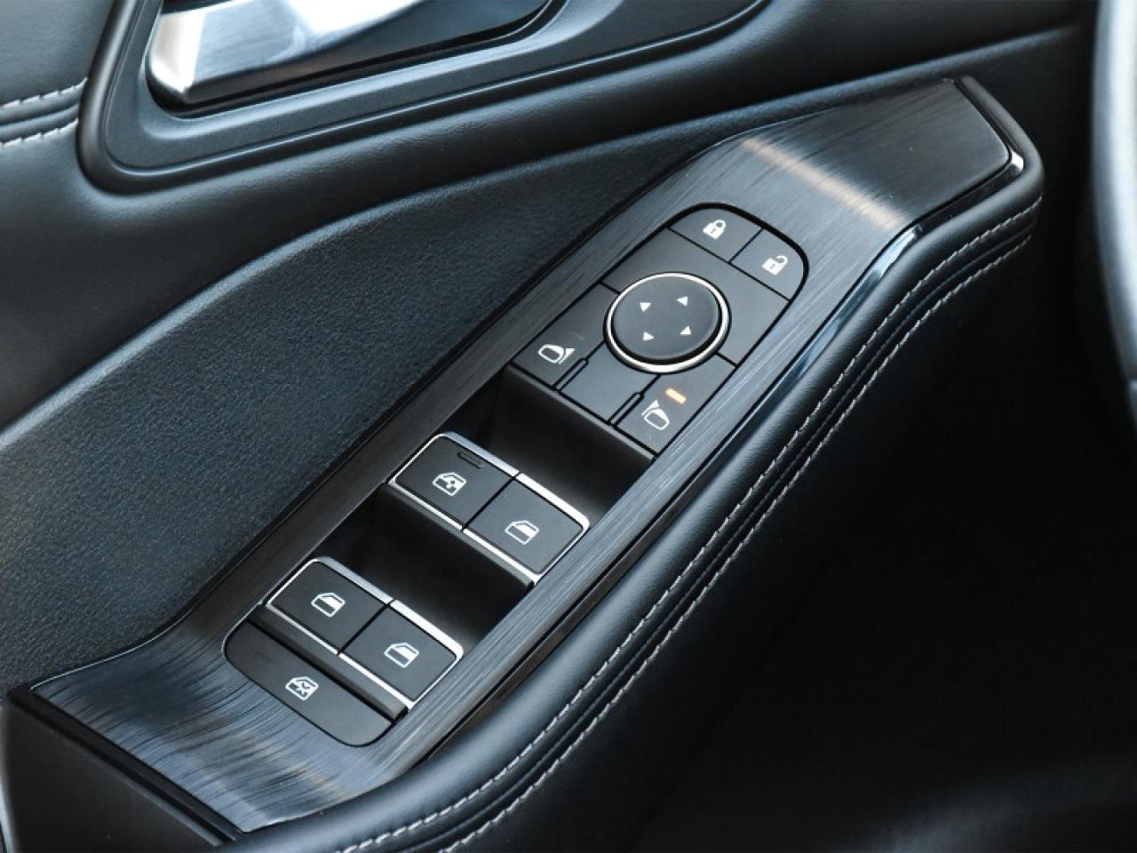 2024 Nissan Rogue SL AWD   Leather   Pano Roof   Nav   CarPlay   And Photo