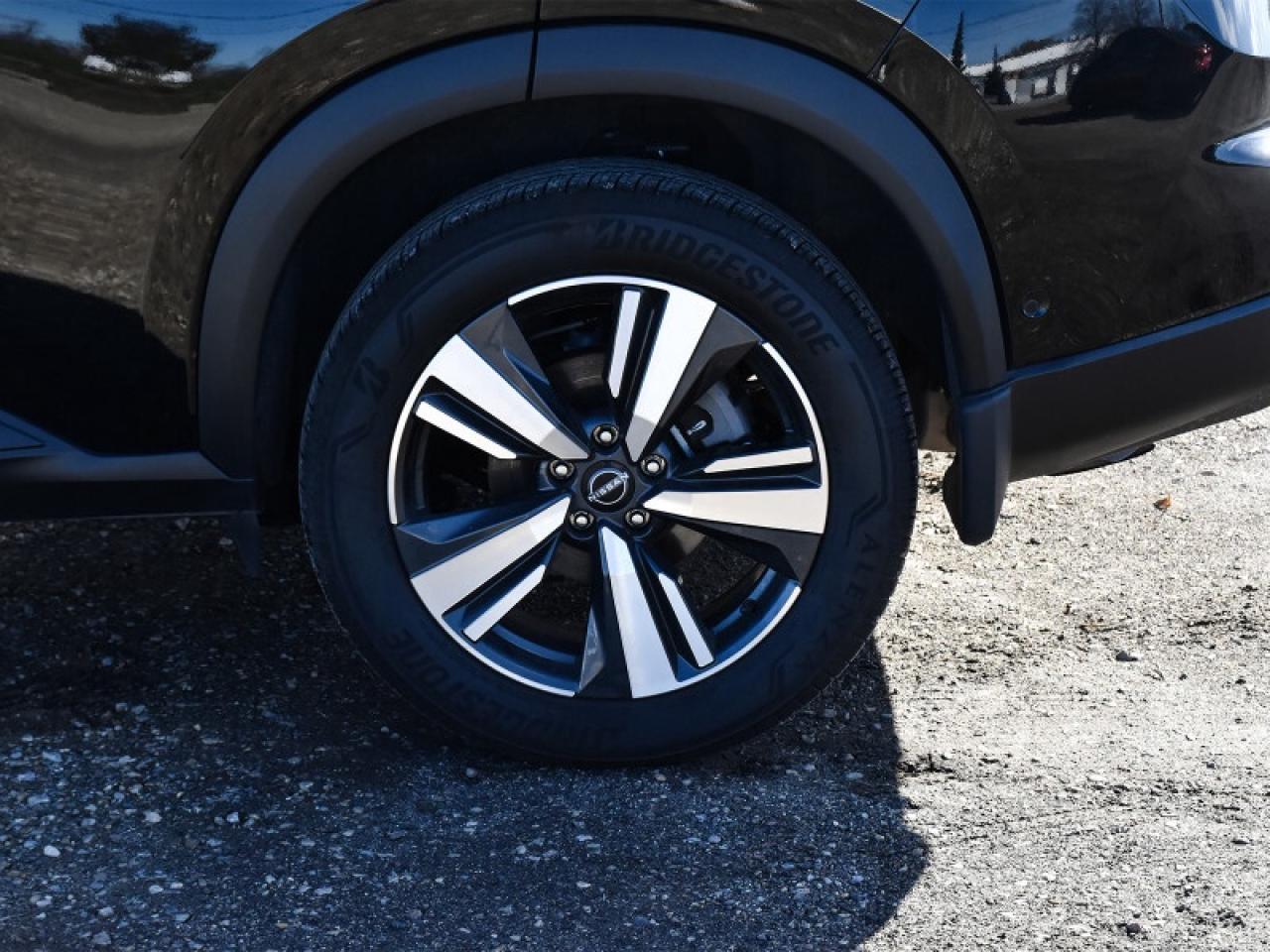 2024 Nissan Rogue SL Leather   Pano Roof   Nav   Adaptive Cruise   C Photo