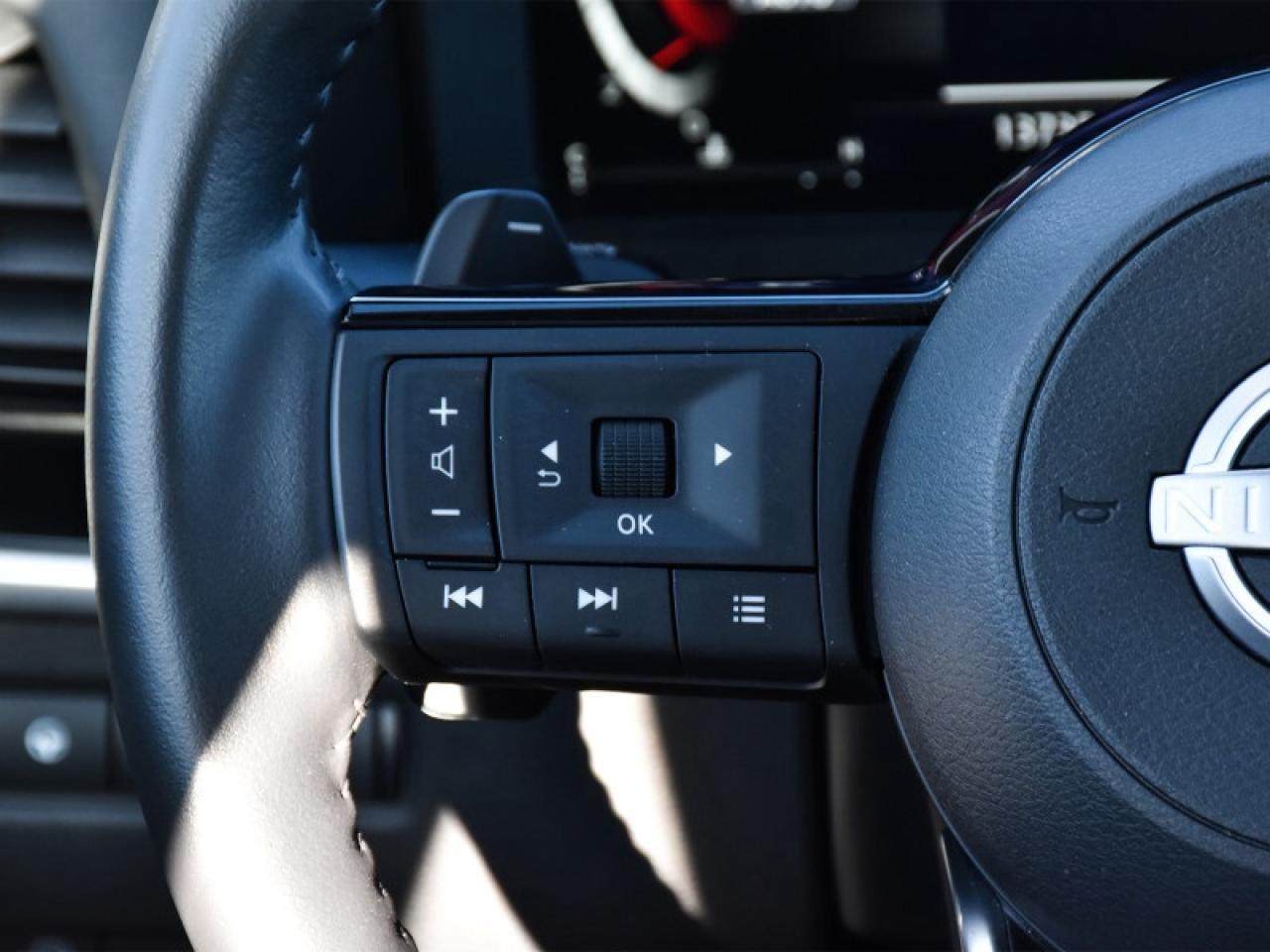 2024 Nissan Rogue SL Leather   Pano Roof   Nav   Adaptive Cruise   C Photo