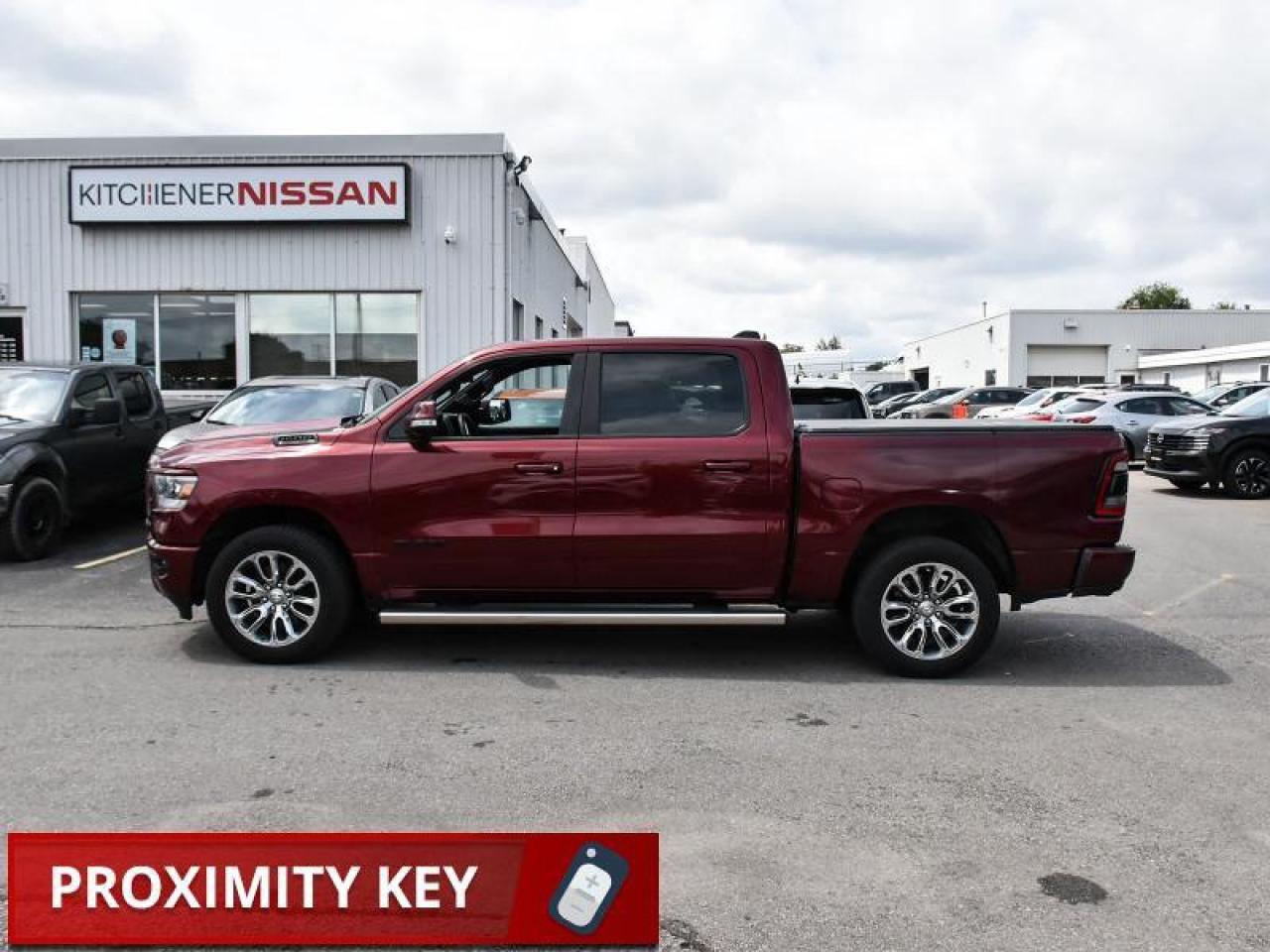 2019 RAM 1500 Sport 4WD-Leather  Panoroof   Nav   CarPlay   Andr Photo2