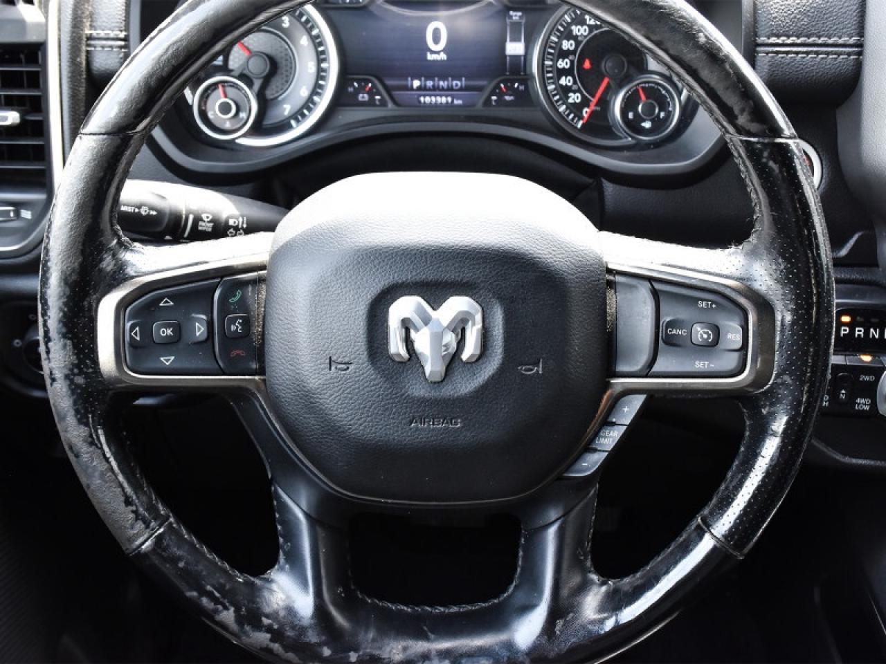 2019 RAM 1500 Sport 4WD-Leather  Panoroof   Nav   CarPlay   Andr Photo