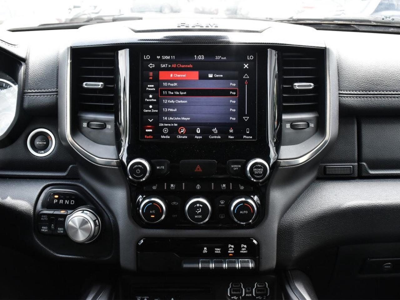 2019 RAM 1500 Sport 4WD-Leather  Panoroof   Nav   CarPlay   Andr Photo