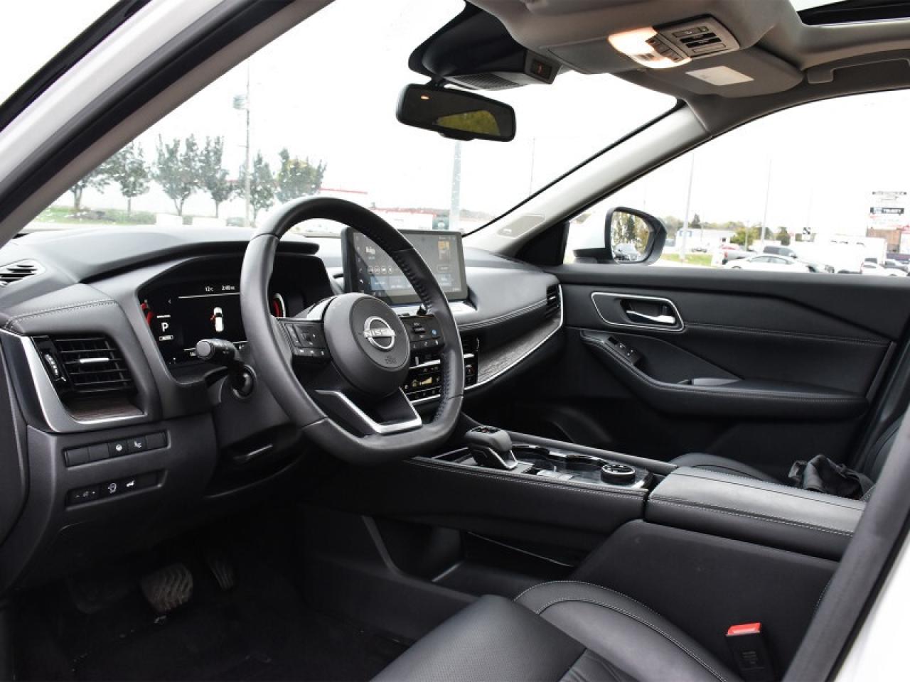 2024 Nissan Rogue Platinum AWD-Leather   Roof   Heads Up Display   3 Photo