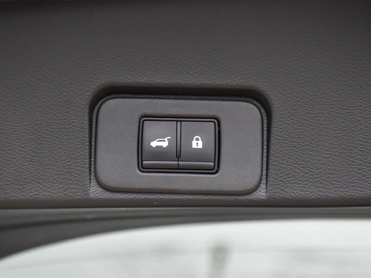 2024 Nissan Rogue Platinum AWD-Leather   Roof   Heads Up Display   3 Photo