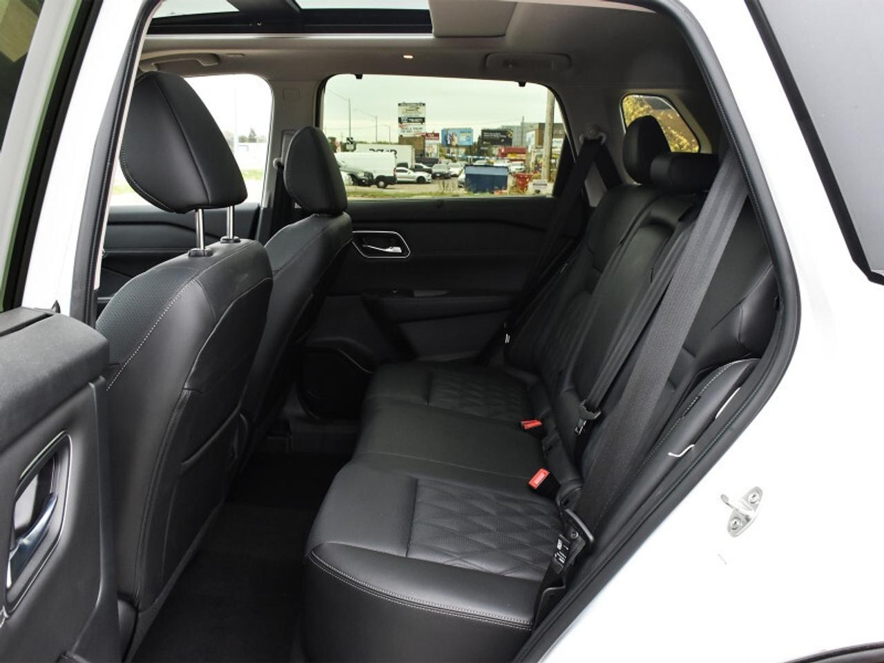 2024 Nissan Rogue Platinum AWD-Leather   Roof   Heads Up Display   3 Photo