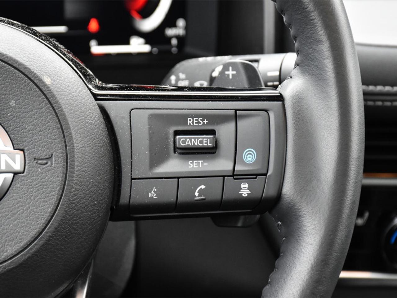 2024 Nissan Rogue Platinum AWD-Leather   Roof   Heads Up Display   3 Photo