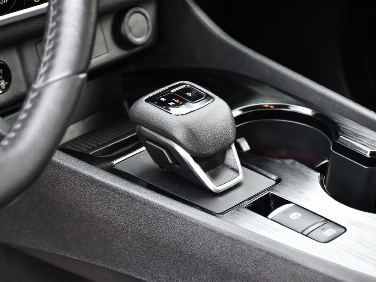 2024 Nissan Rogue S AWD   Heated Seats & Steering Wheel   Mobile Hot Photo