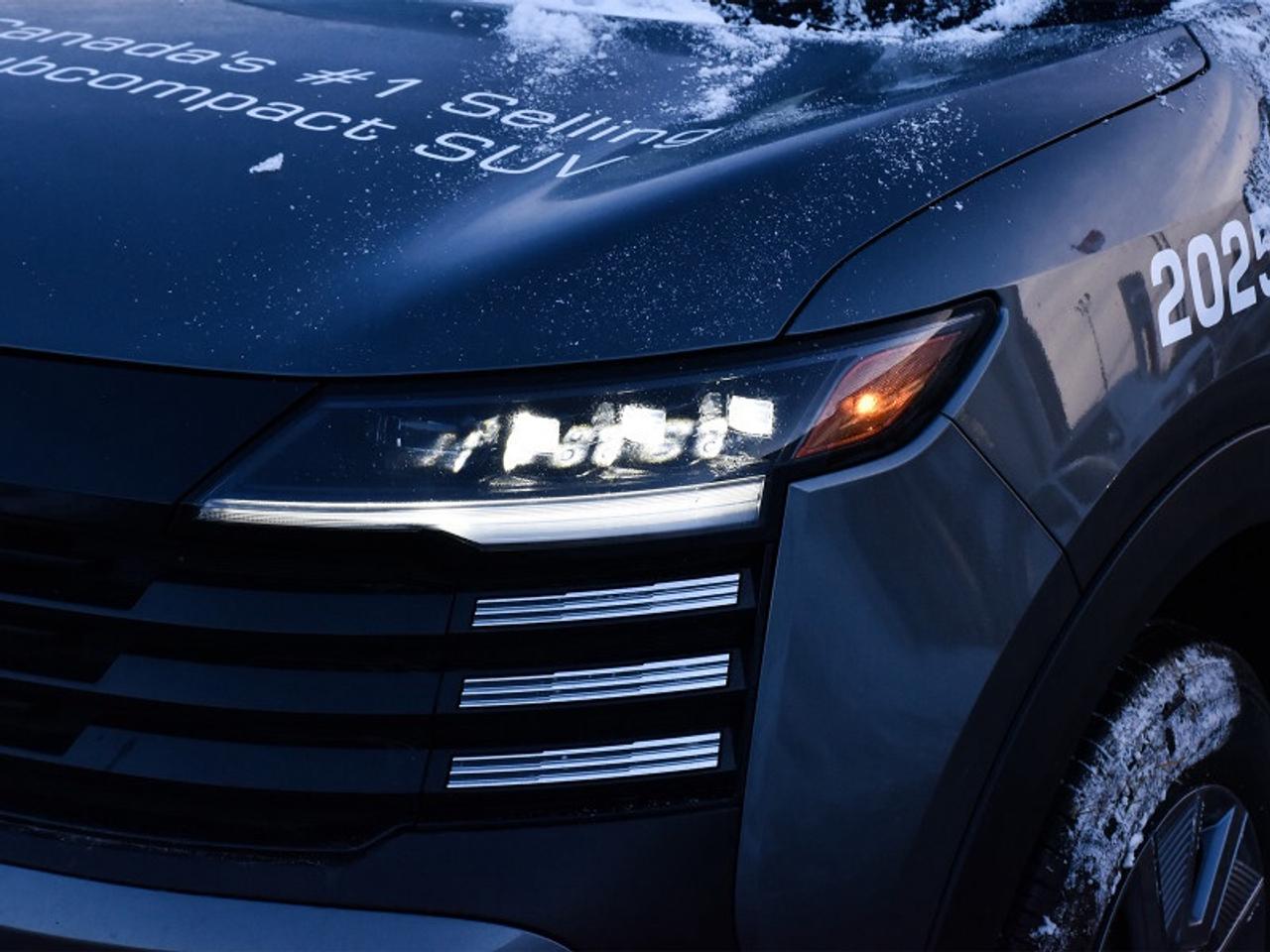 2025 Nissan Kicks S Heated Seats   Blind Spot Detection   Apple CarP Photo