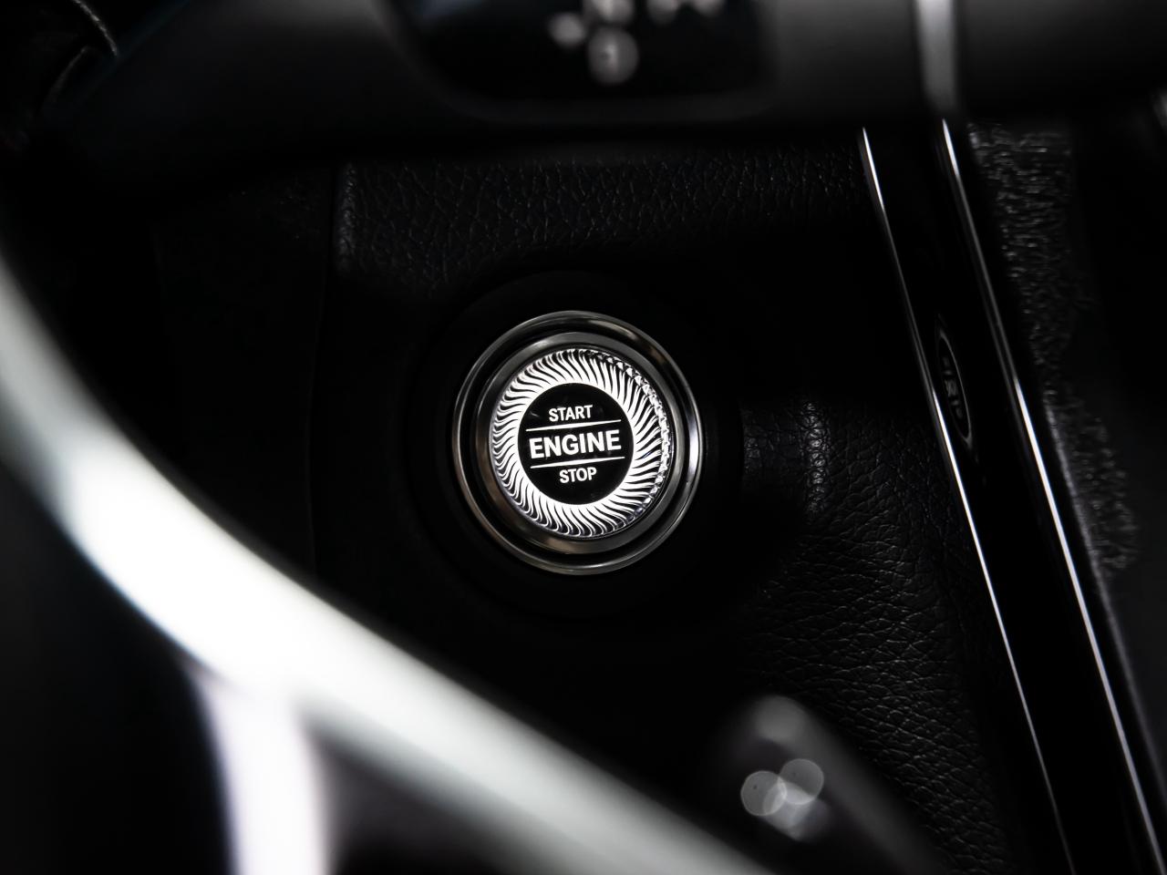 2019 Mercedes-Benz C-Class C 300 4MATIC AMG PKG BLIND SPOTS NAVI REAR CAMERA Photo