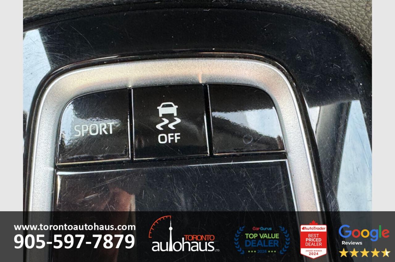 2020 Toyota Corolla XSE Photo