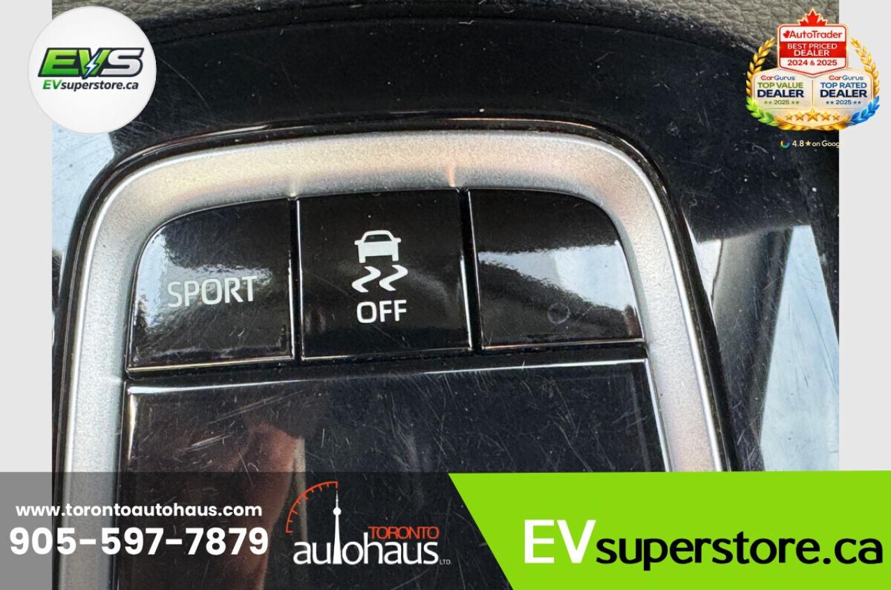 2020 Toyota Corolla XSE Photo