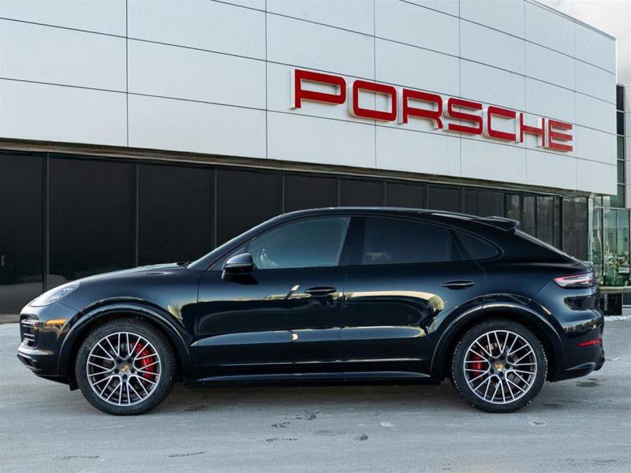 2023 Porsche Cayenne GTS Blue Photo