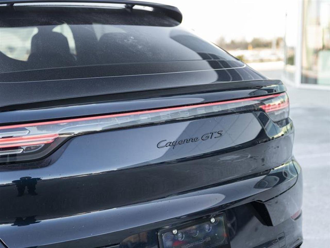 2023 Porsche Cayenne GTS Blue Photo