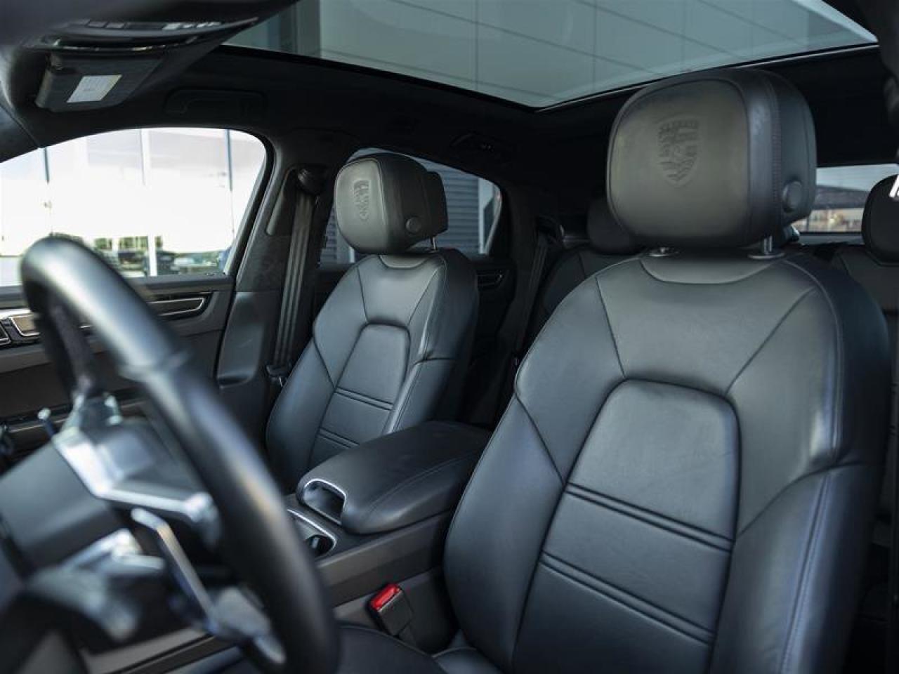 2023 Porsche Cayenne GTS Blue Photo