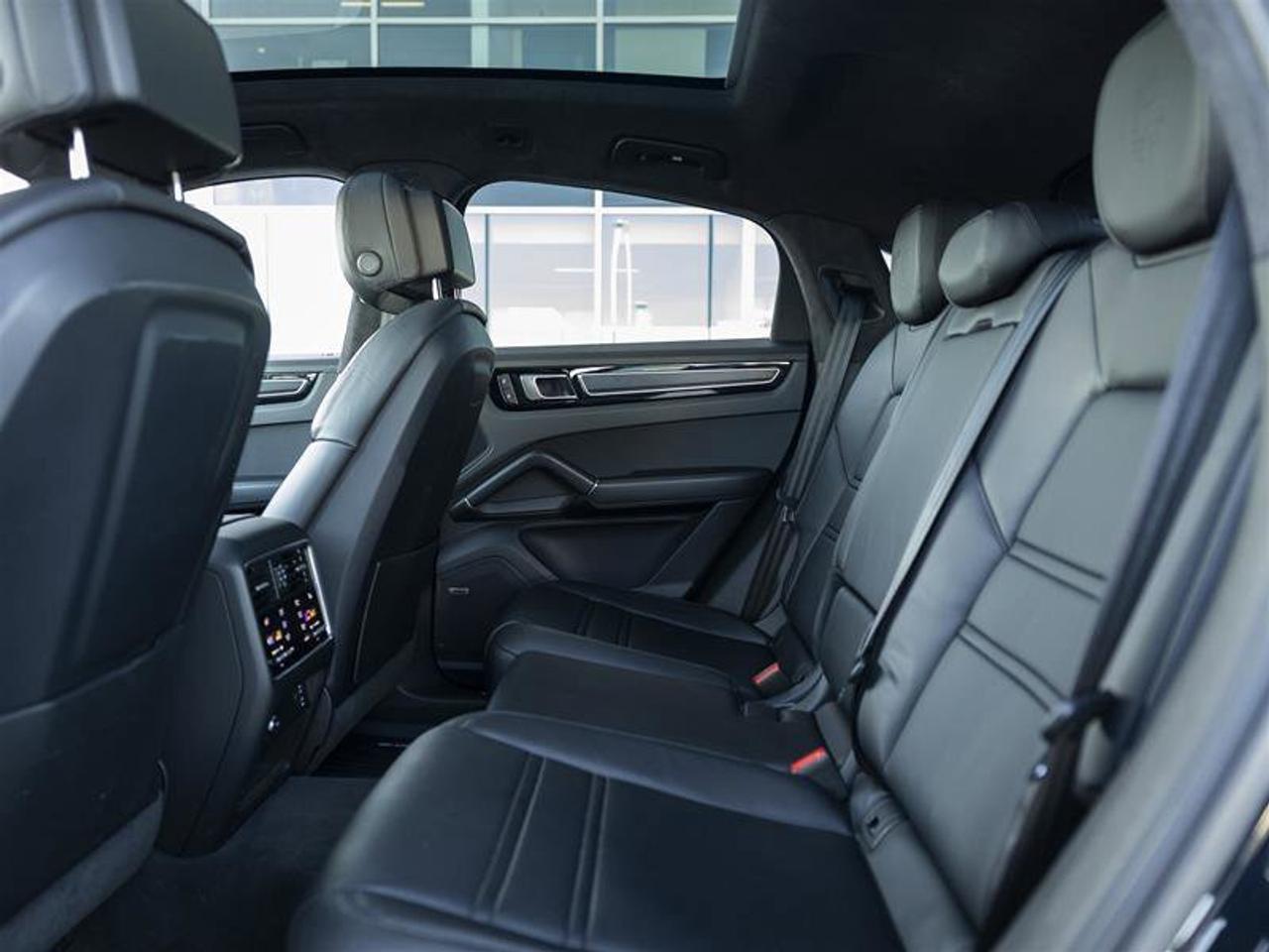 2023 Porsche Cayenne GTS Blue Photo