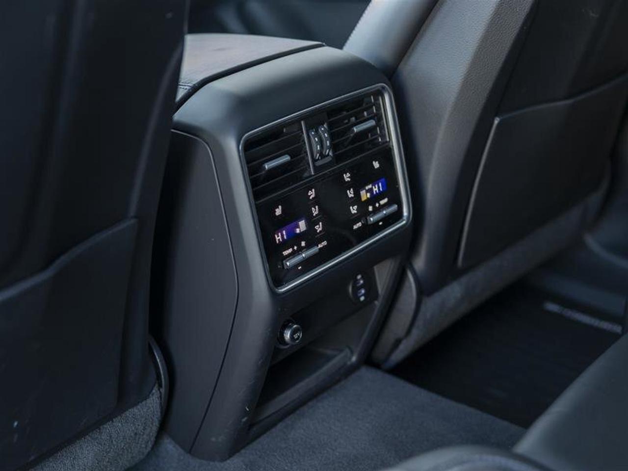 2023 Porsche Cayenne GTS Blue Photo