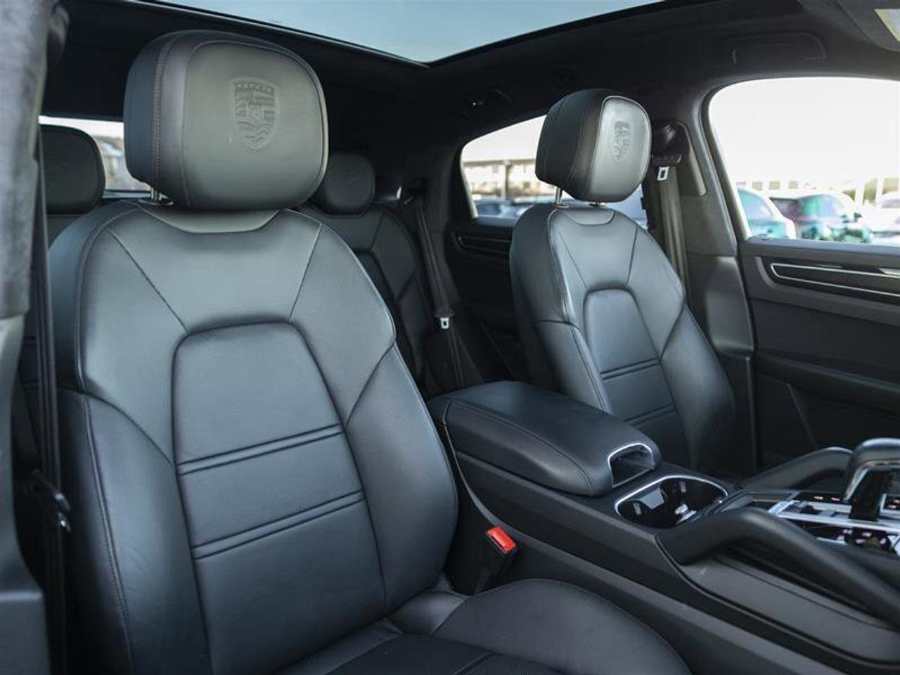 2023 Porsche Cayenne GTS Blue Photo