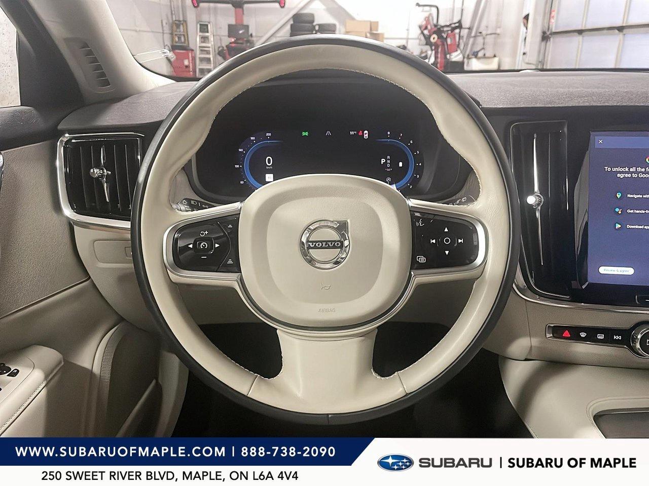 2023 Volvo V90 Cross Country B6 AWD Plus Photo