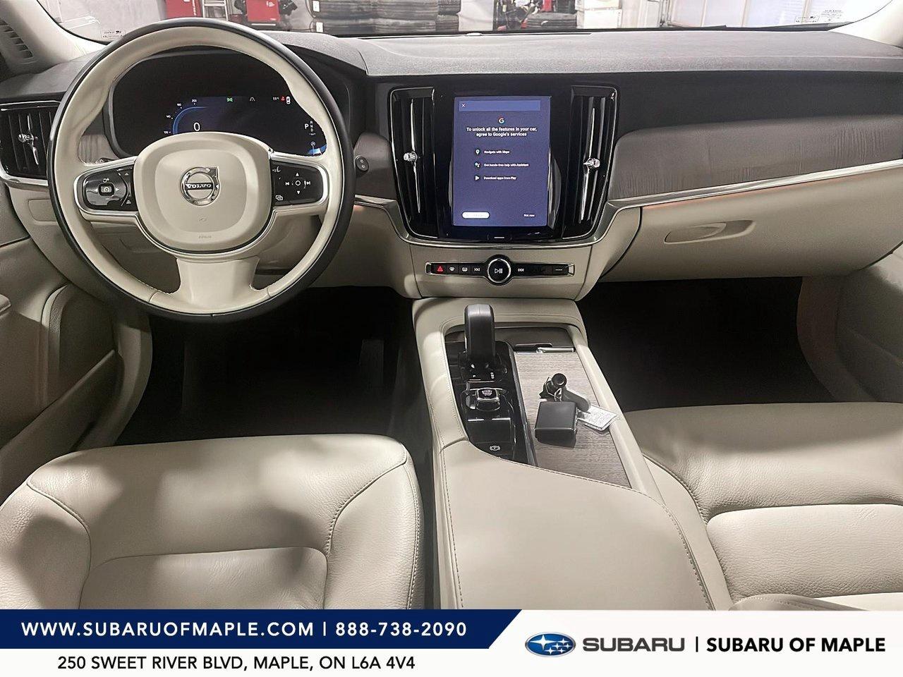 2023 Volvo V90 Cross Country B6 AWD Plus Photo