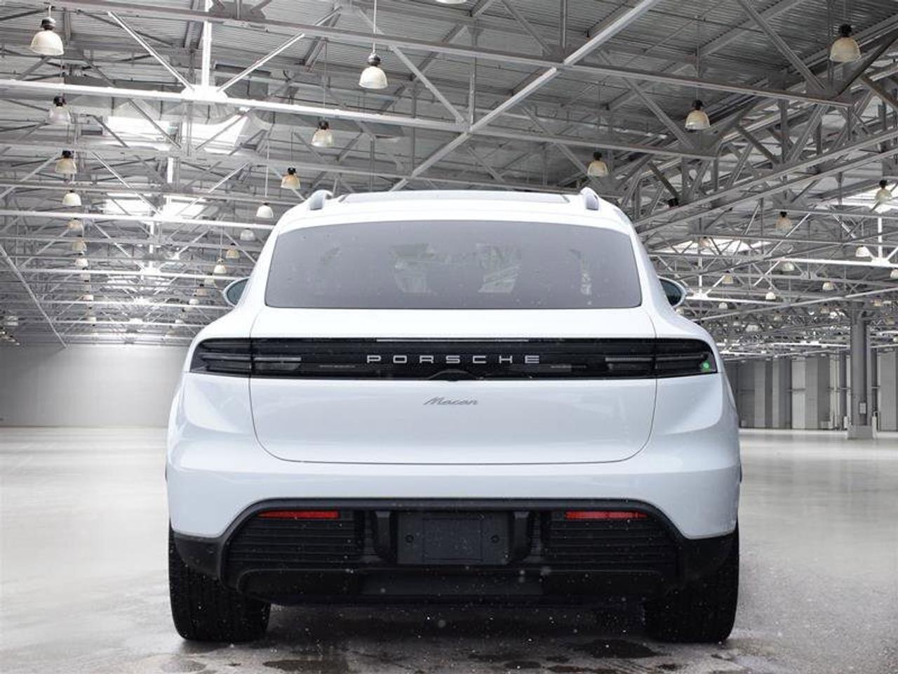 2025 Porsche Macan Electric White Photo