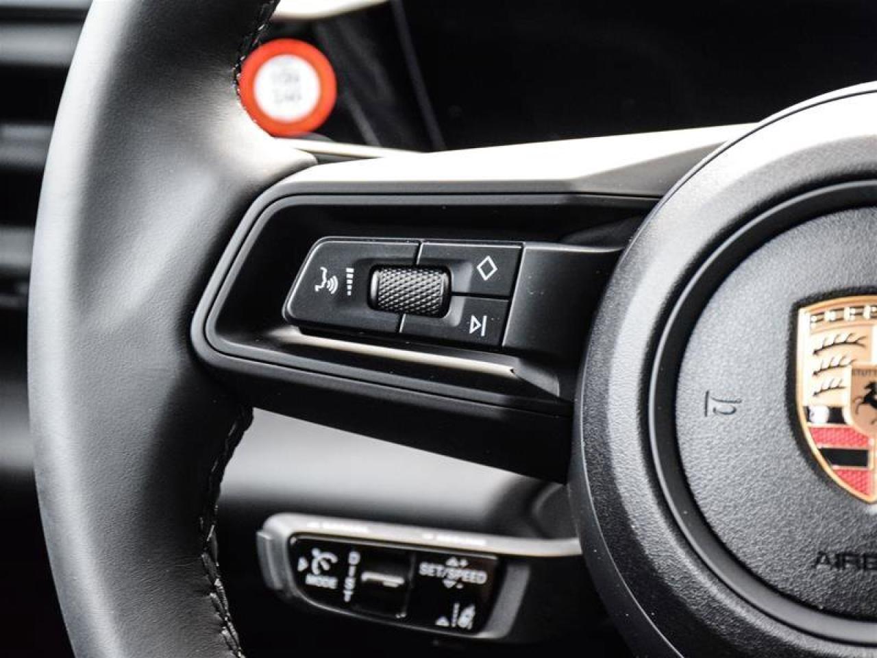 2025 Porsche Macan Electric White Photo