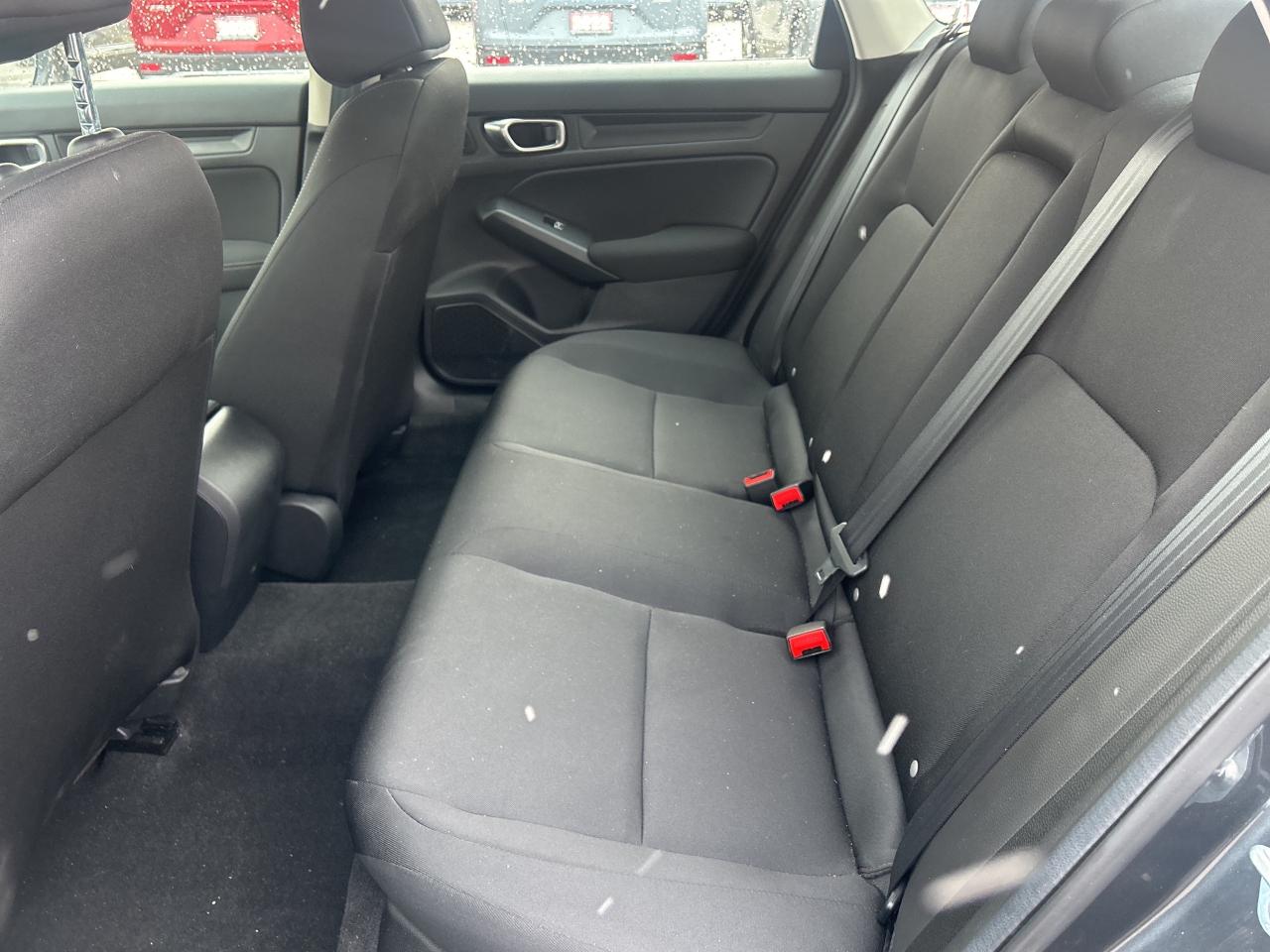 2023 Honda Civic Sedan LX CarPlay Bluetooth Rear Camera Heated Seats Photo