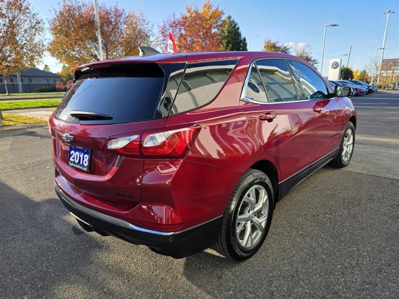 2018 Chevrolet Equinox AWD LT Photo