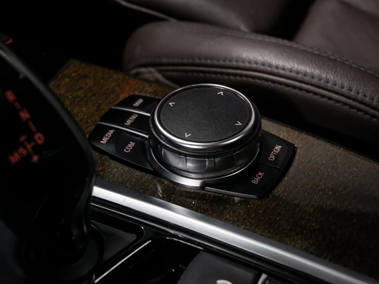 2018 BMW X3 xDrive30i HEADS UP BLIND SPOTS BRWON INT NAVI Photo