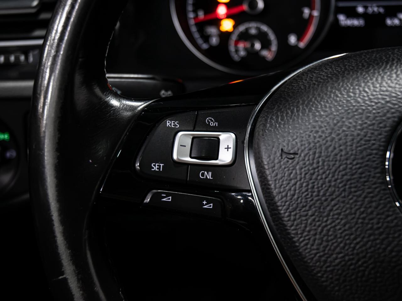 2018 Volkswagen Golf HIGHLINE CARPLAY REAR VIEW CAMERA CARPLAY Photo